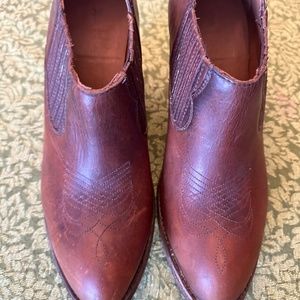 Frye Slip on Pure leather Boots